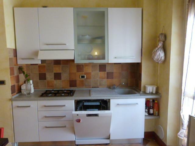 Asti Lovely Apartment Luaran gambar